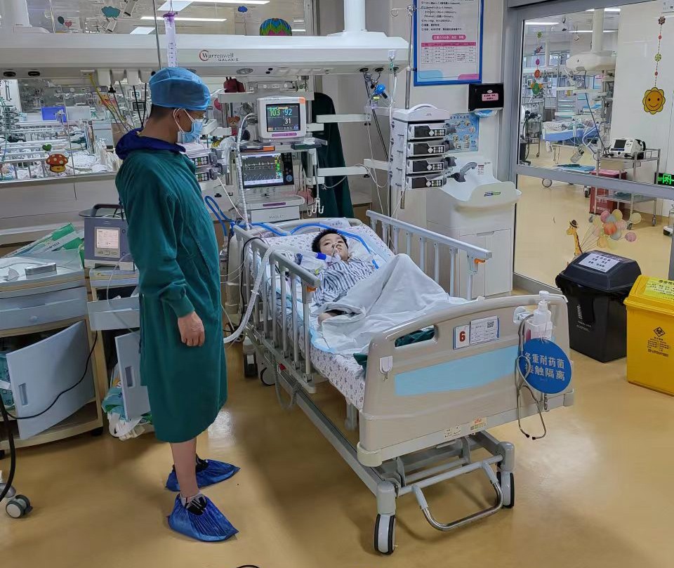 井研县跨省救护车出租公司