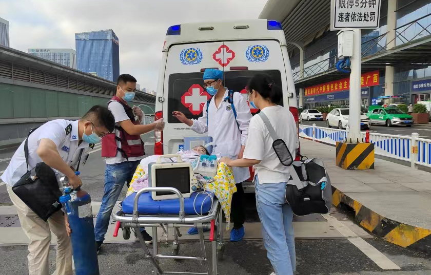 井研县救护车出租公司